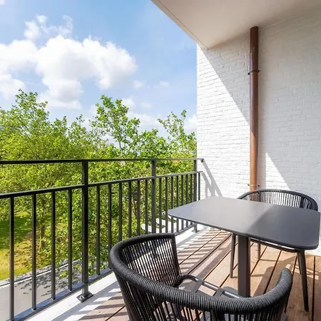 Апартаменты Zonnig Luxueuze La Coronne Кнокке-Хейст