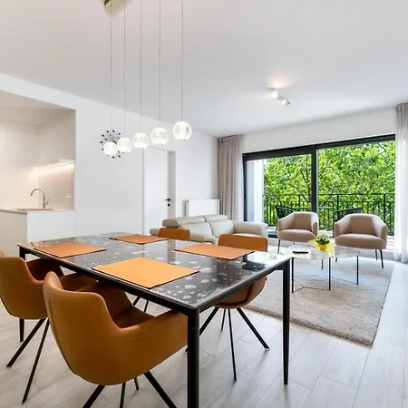 Zonnig Luxueuze La Coronne Апартаменты