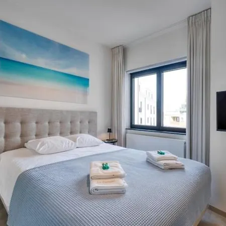 Апартаменты Zonnig Luxueuze La Coronne Кнокке-Хейст